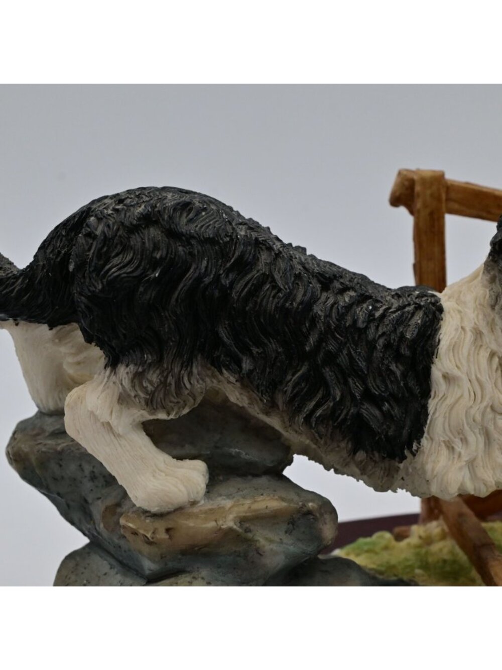 Ruby's Collection Border Collie Herding Sheep - Picture 10 of 12
